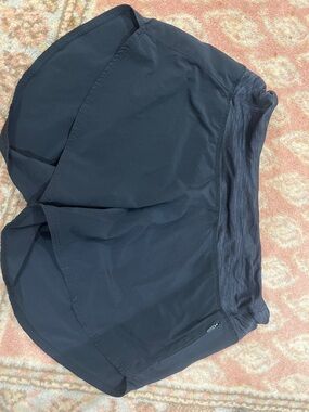 Outdoor Voices Shorts 4”